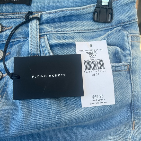 High rise flare blue jeans size 28x34 - Picture 2 of 3